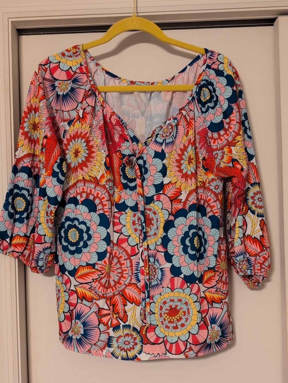 NIB Shein Size Medium Floral Multicolor Women's Top